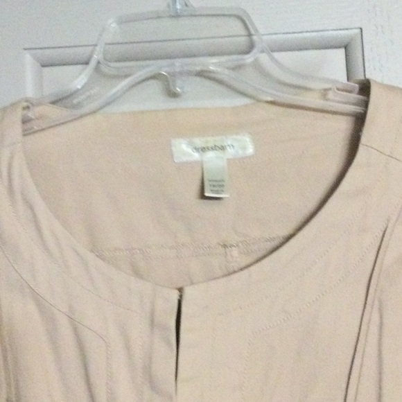 Cute jacket! - Picture 2 of 3